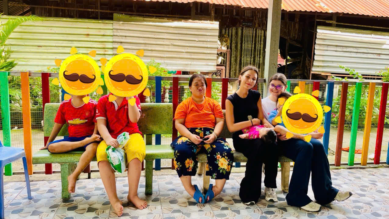 Nơi Yêu Thương Được Gieo Mầm: ECH và Những Trái Tim Tình Nguyện